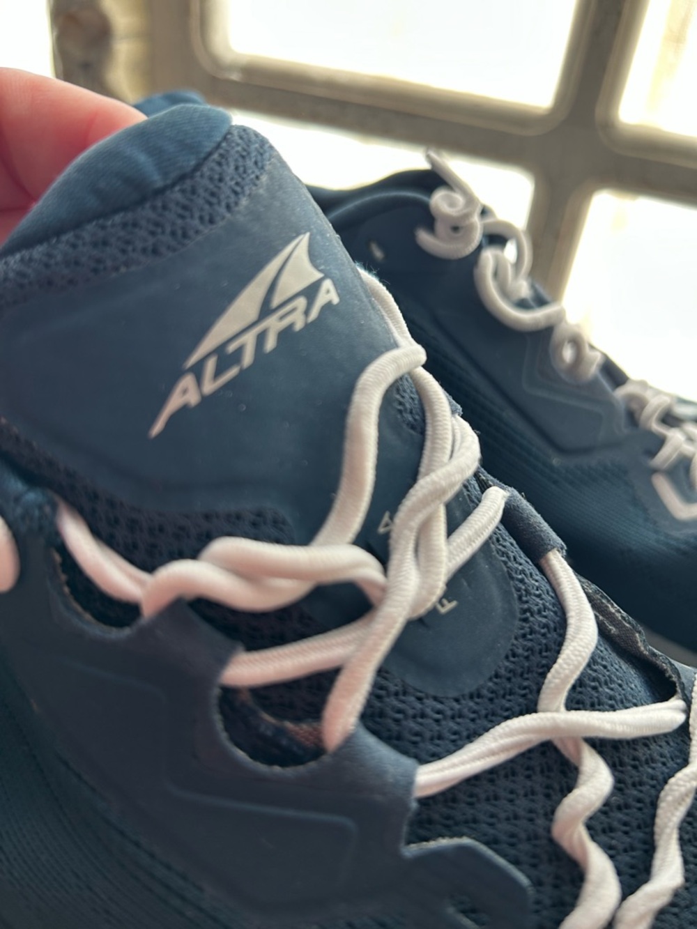 Altra Men's Ecoflo Sport Comfort Running Shoes Blue size 10 like new - Picture 3 of 10